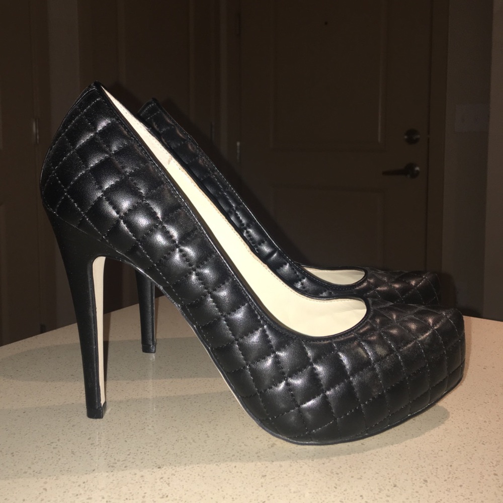 BCBGeneration Womens PARADE Leather Platform
